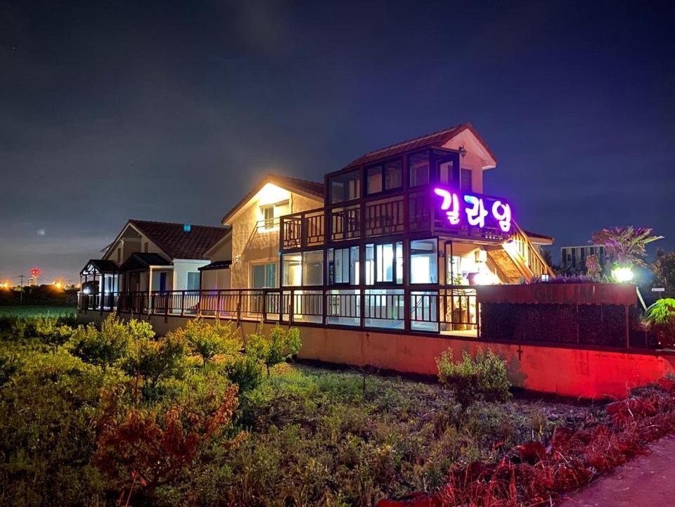 Jeju Gillime Pension Exterior photo